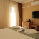 Merveille Suit Hotel
